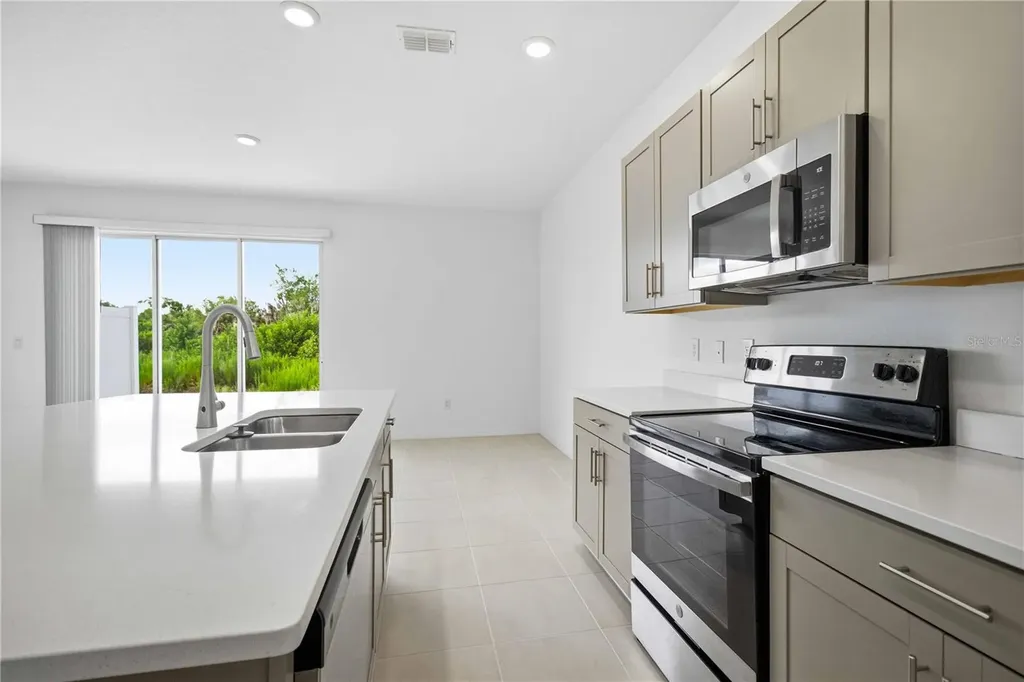 11731 Glenside Terrace Palmetto FL 34221