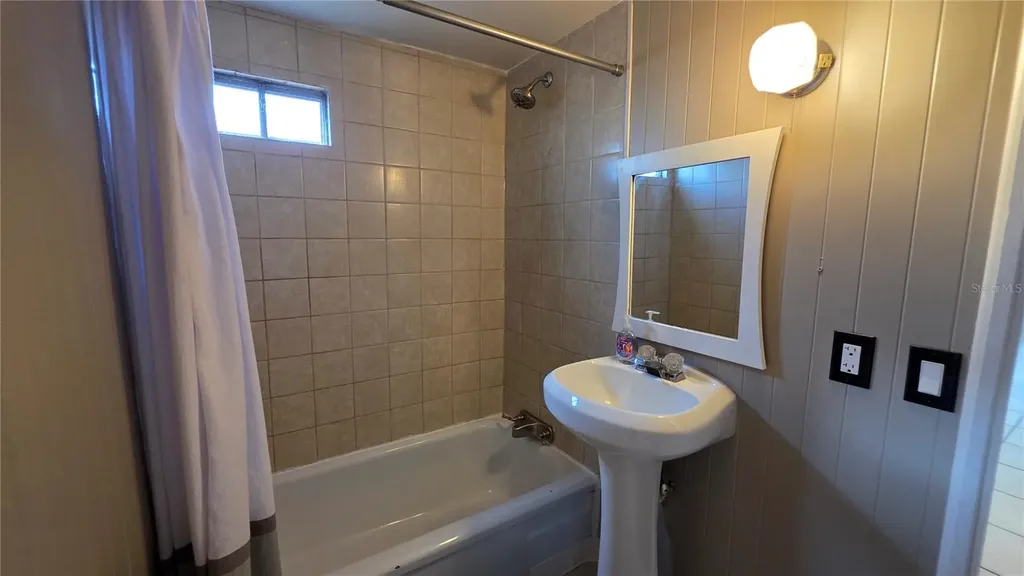 1114 Lakewood Circle W Lakeland FL 33801