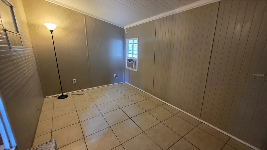 1114 Lakewood Circle W Lakeland FL 33801