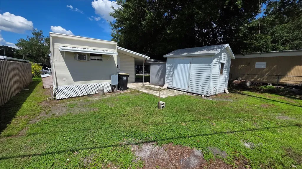 1114 Lakewood Circle W Lakeland FL 33801
