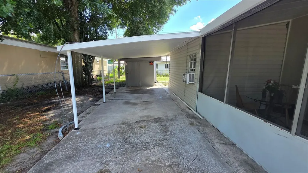 1114 Lakewood Circle W Lakeland FL 33801