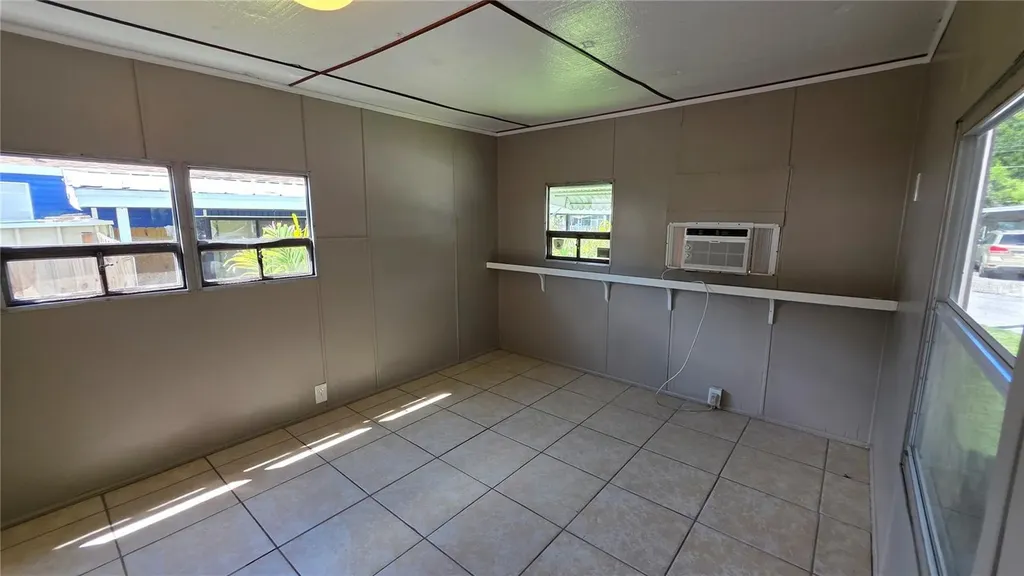 1114 Lakewood Circle W Lakeland FL 33801