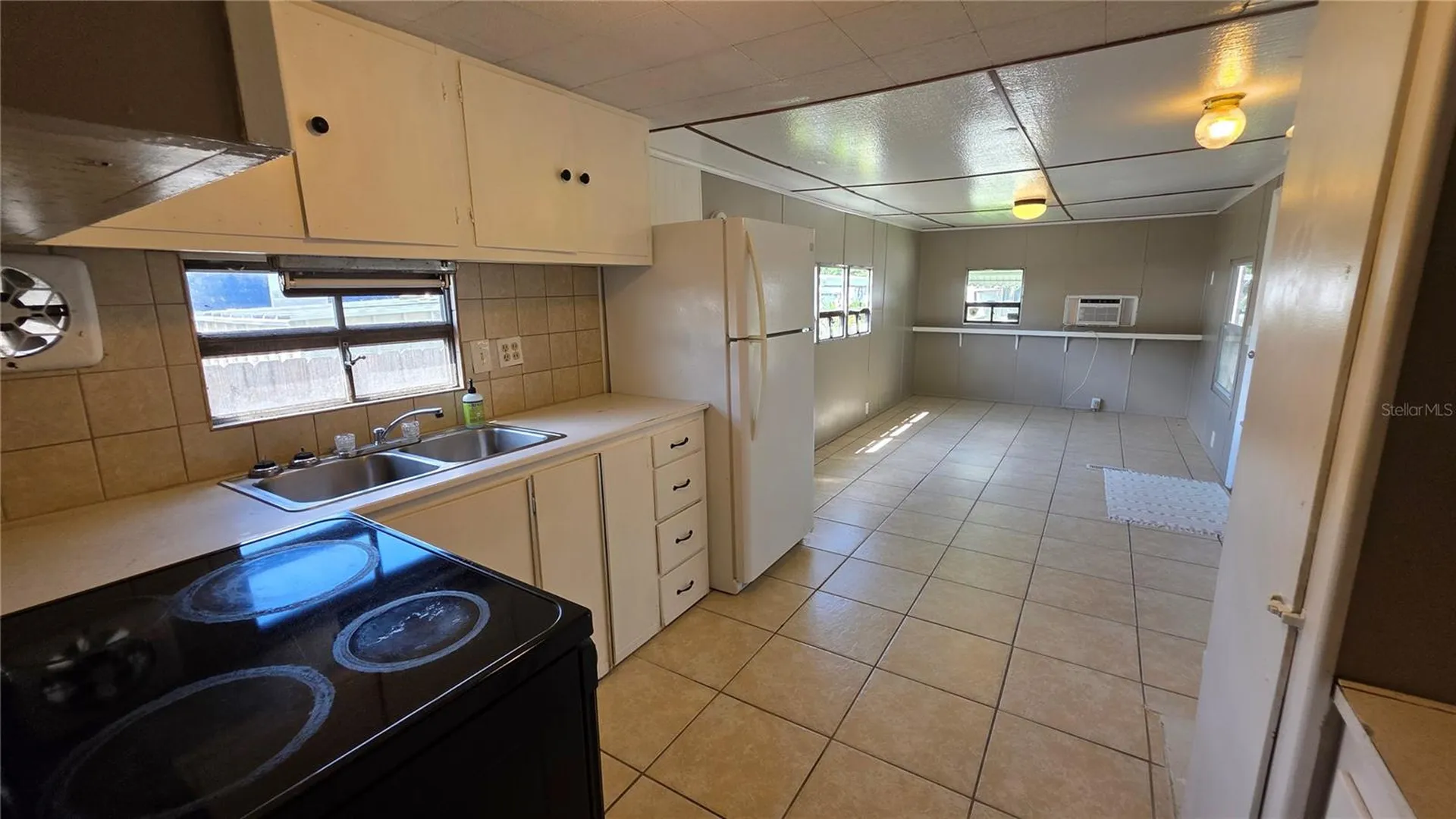 1114 Lakewood Circle W Lakeland FL 33801