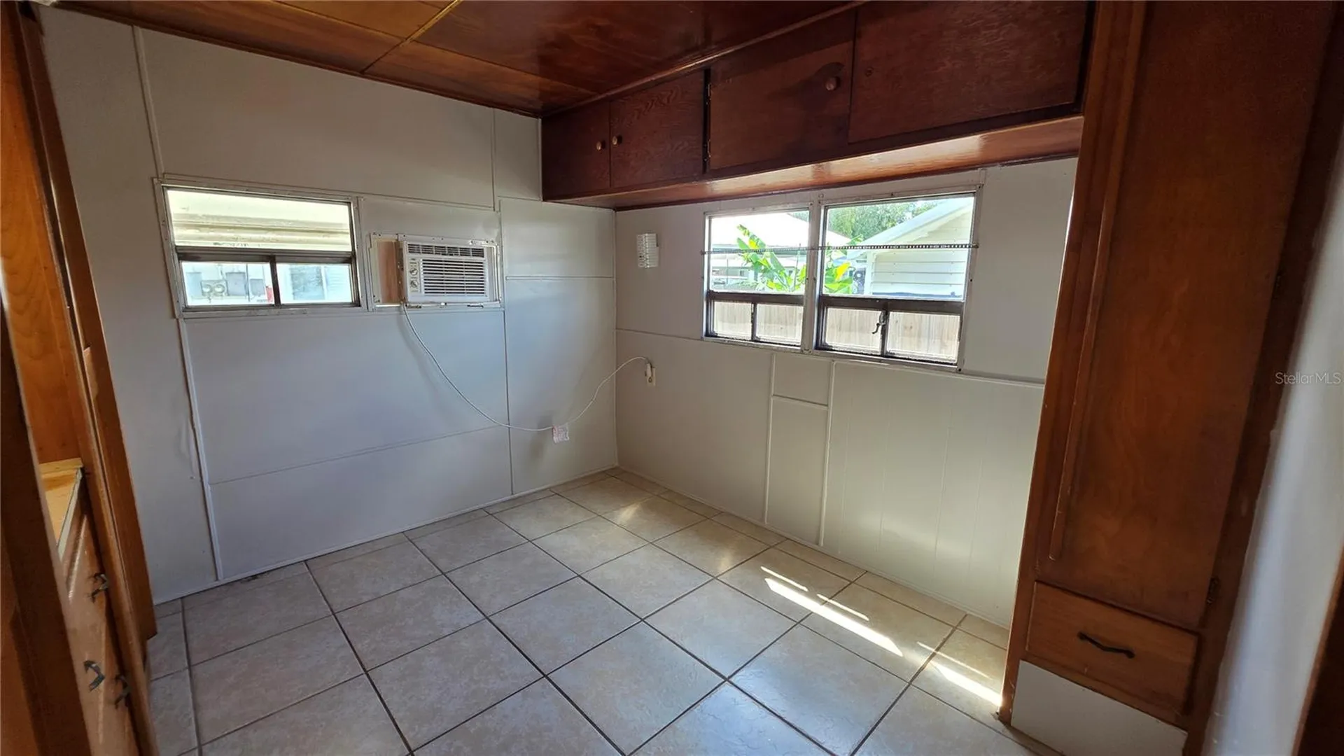 1114 Lakewood Circle W Lakeland FL 33801