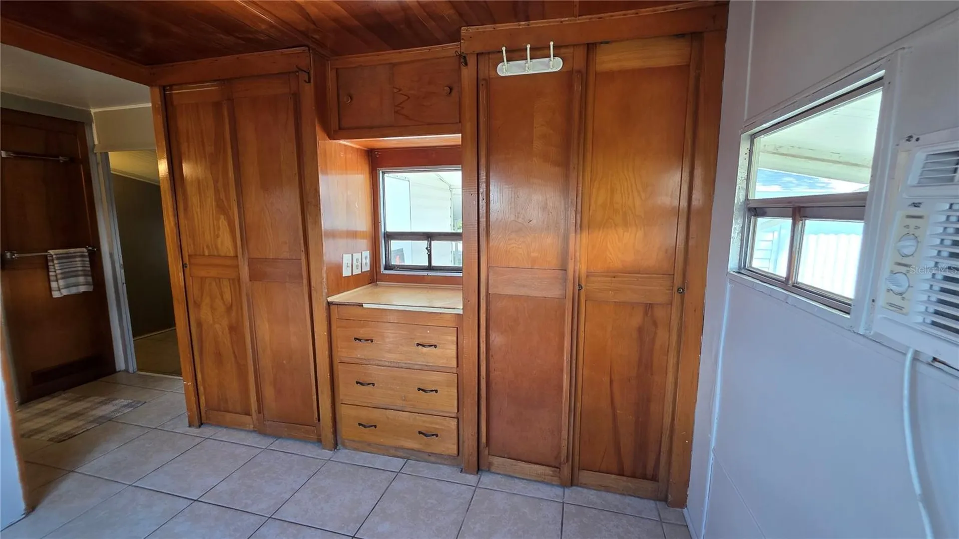 1114 Lakewood Circle W Lakeland FL 33801