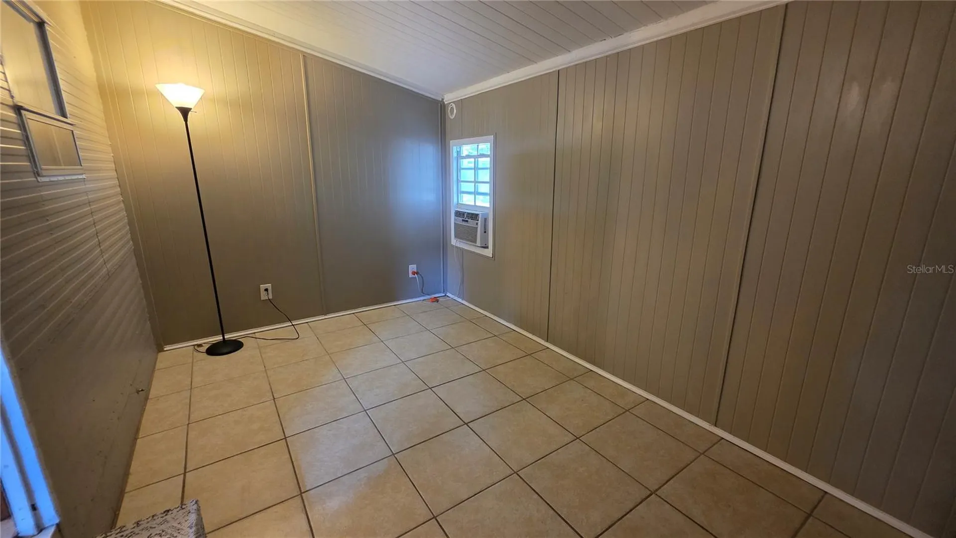 1114 Lakewood Circle W Lakeland FL 33801