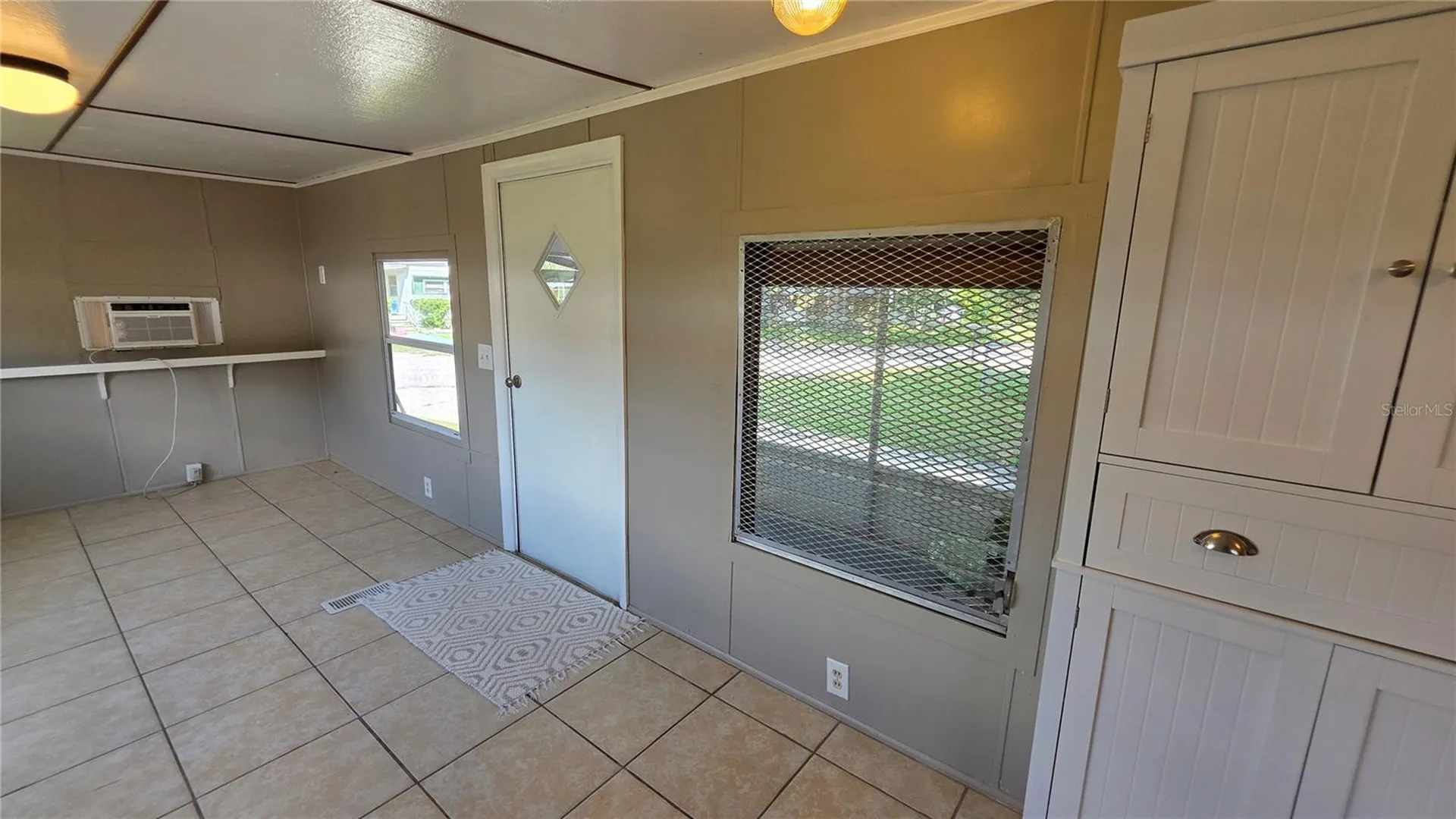1114 Lakewood Circle W Lakeland FL 33801