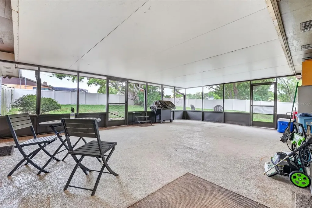 6313 Wynglow Lane Orlando FL 32818