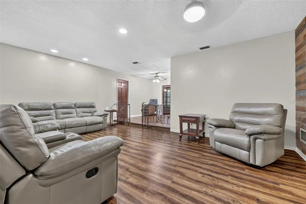 6313 Wynglow Lane Orlando FL 32818