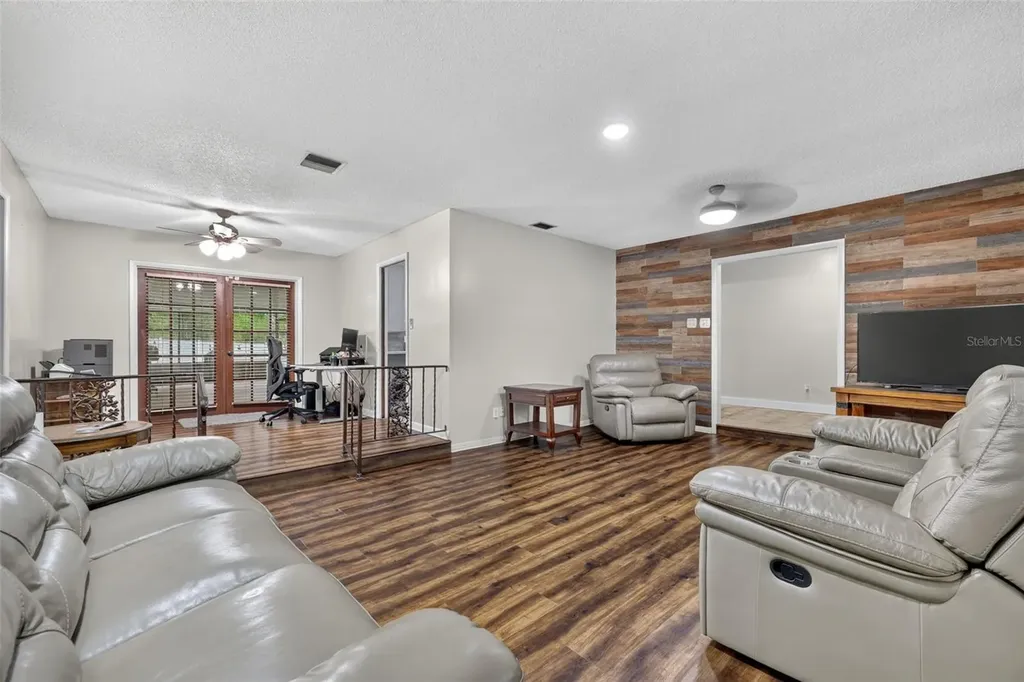 6313 Wynglow Lane Orlando FL 32818