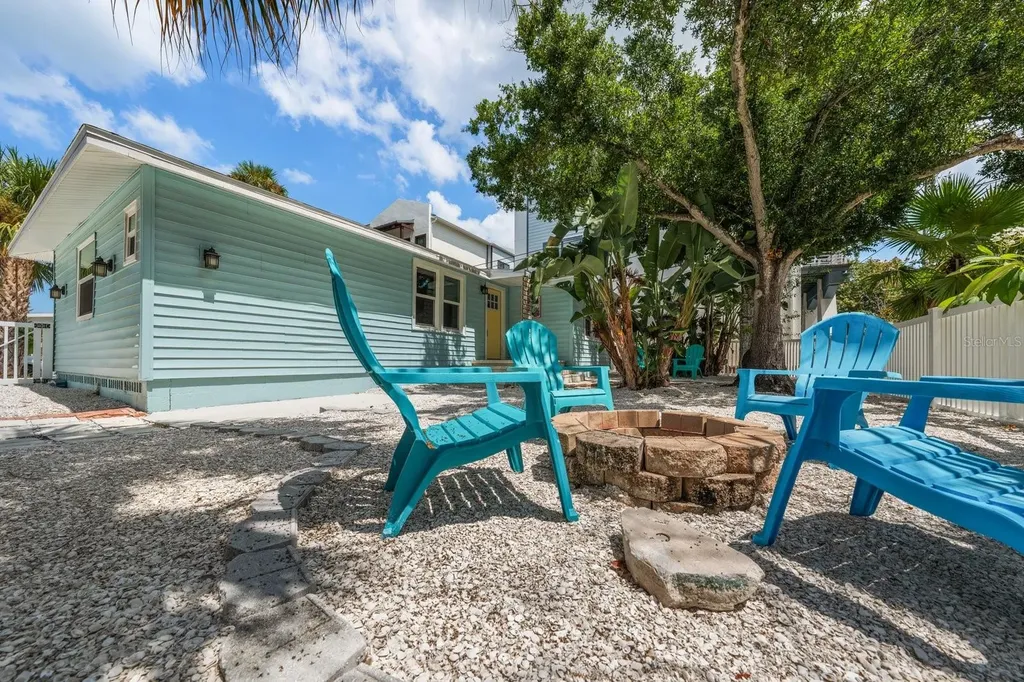932 Highland Avenue Dunedin FL 34698