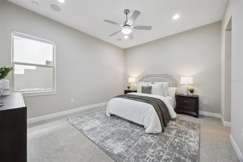 1276 Dora Parc Lane Mount Dora FL 32757