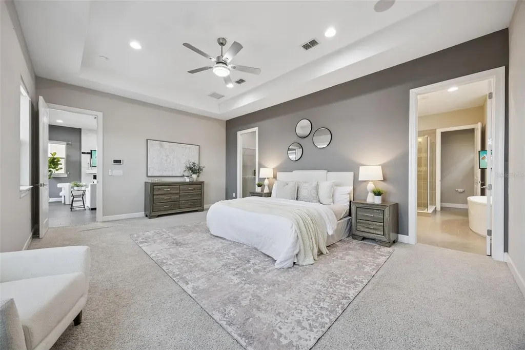 1276 Dora Parc Lane Mount Dora FL 32757