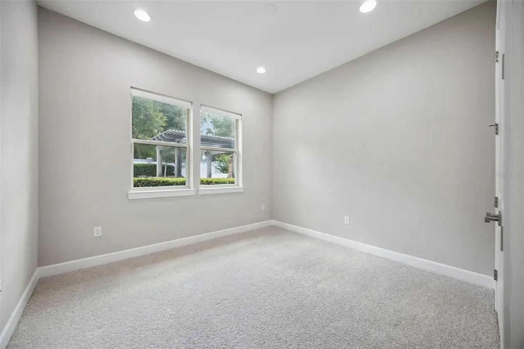 1276 Dora Parc Lane Mount Dora FL 32757