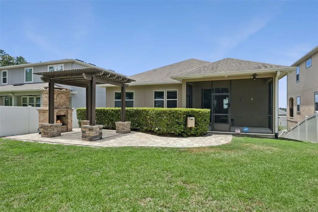 1276 Dora Parc Lane Mount Dora FL 32757