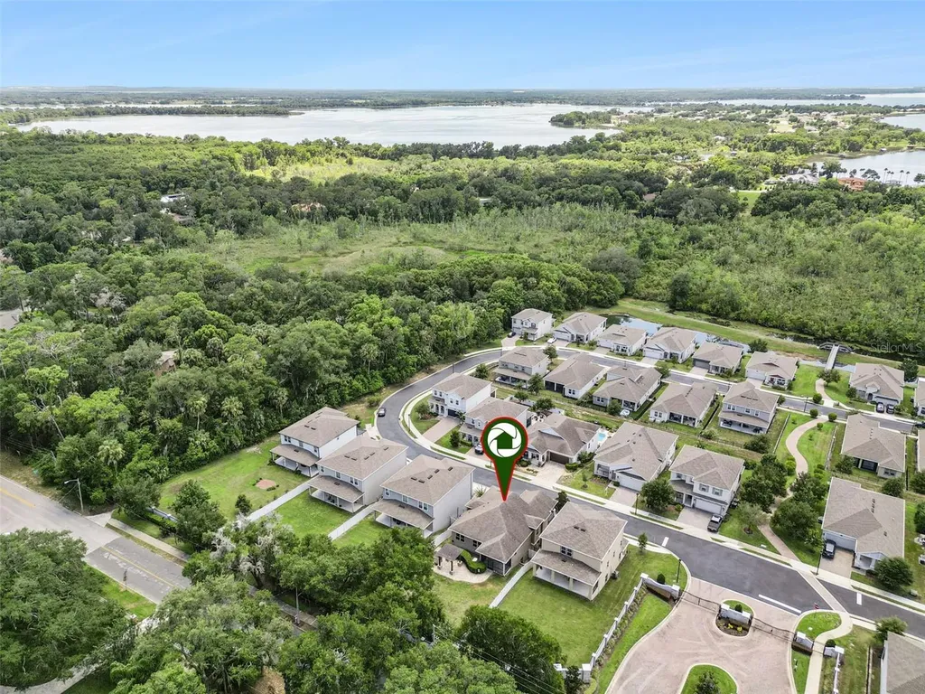 1276 Dora Parc Lane Mount Dora FL 32757