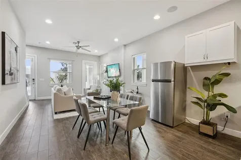 1276 Dora Parc Lane Mount Dora FL 32757