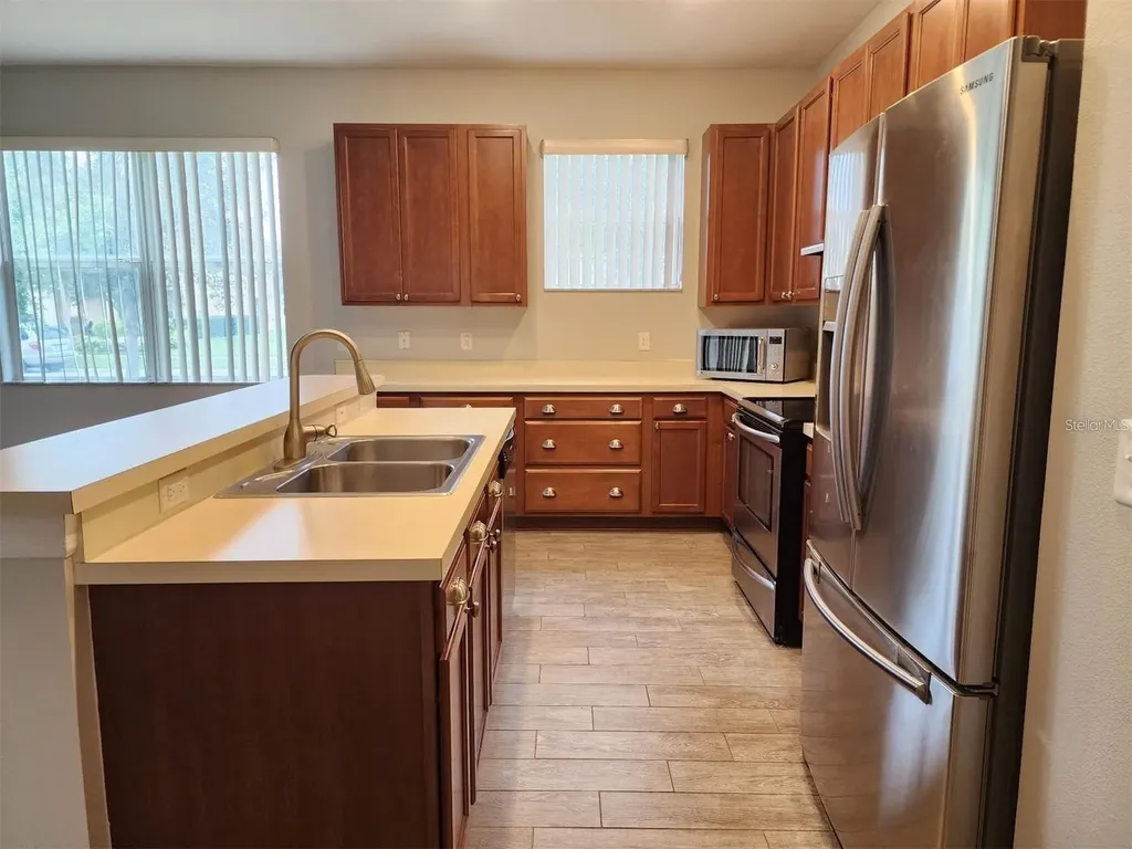 107 Slipper Key Road Apollo Beach FL 33572