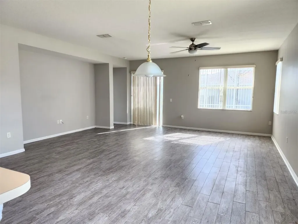 107 Slipper Key Road Apollo Beach FL 33572