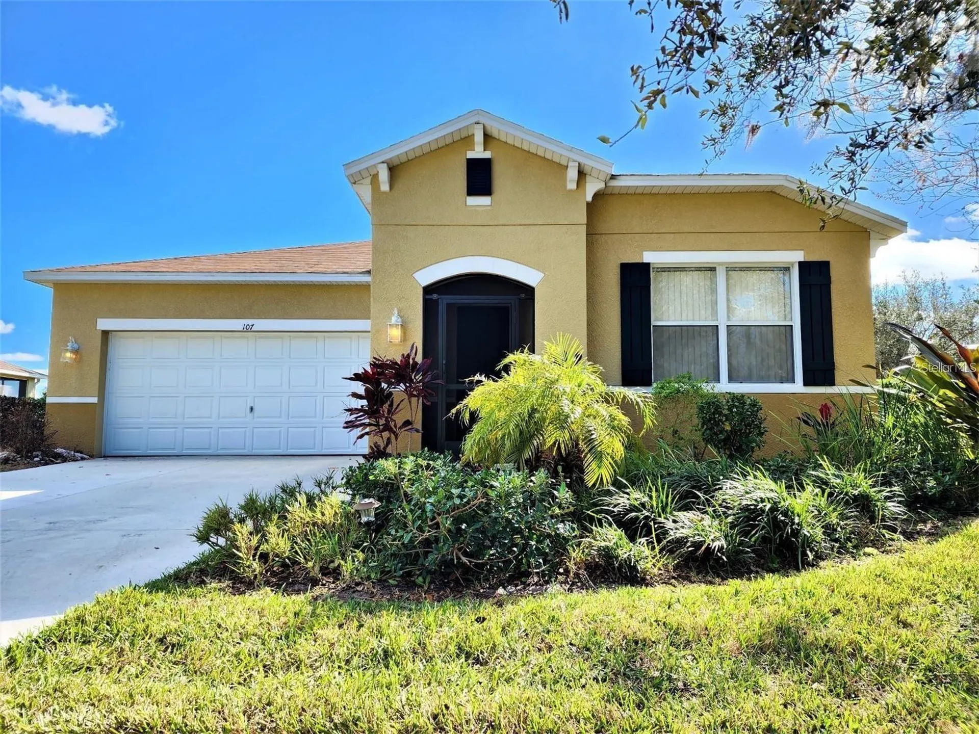 107 Slipper Key Road Apollo Beach FL 33572