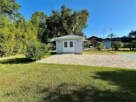 3054 NE 101st Terrace Silver Springs FL 34488