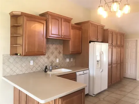 4011 72nd Avenue E Sarasota FL 34243