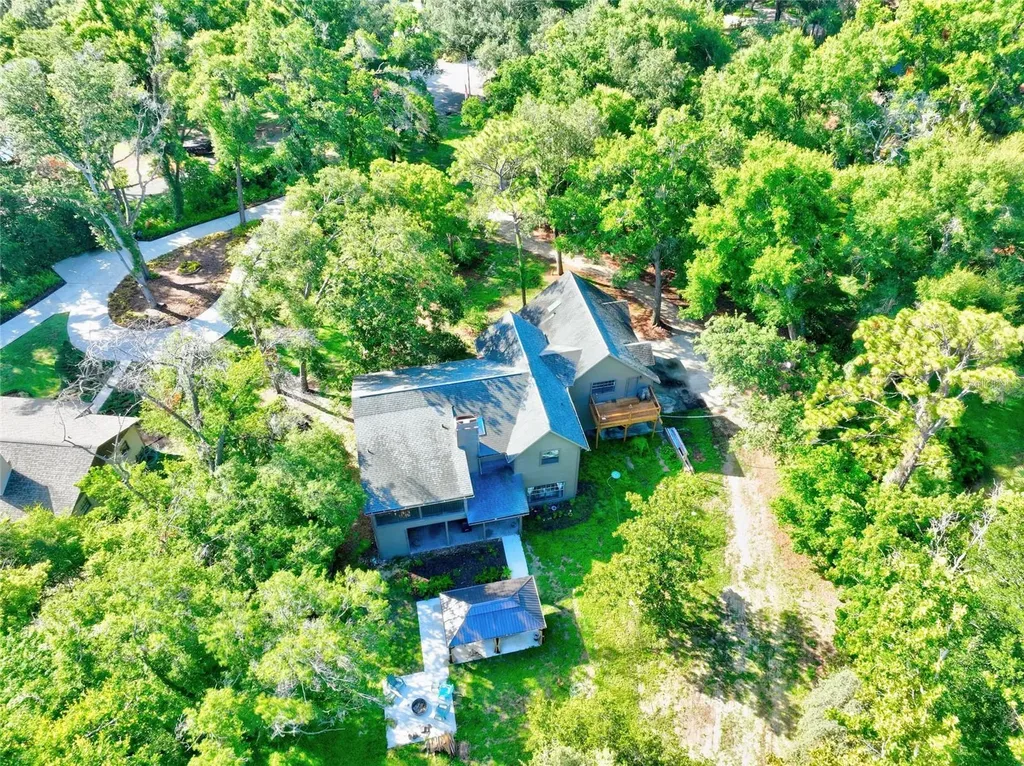 908 Oak Hollow Place Brandon FL 33510