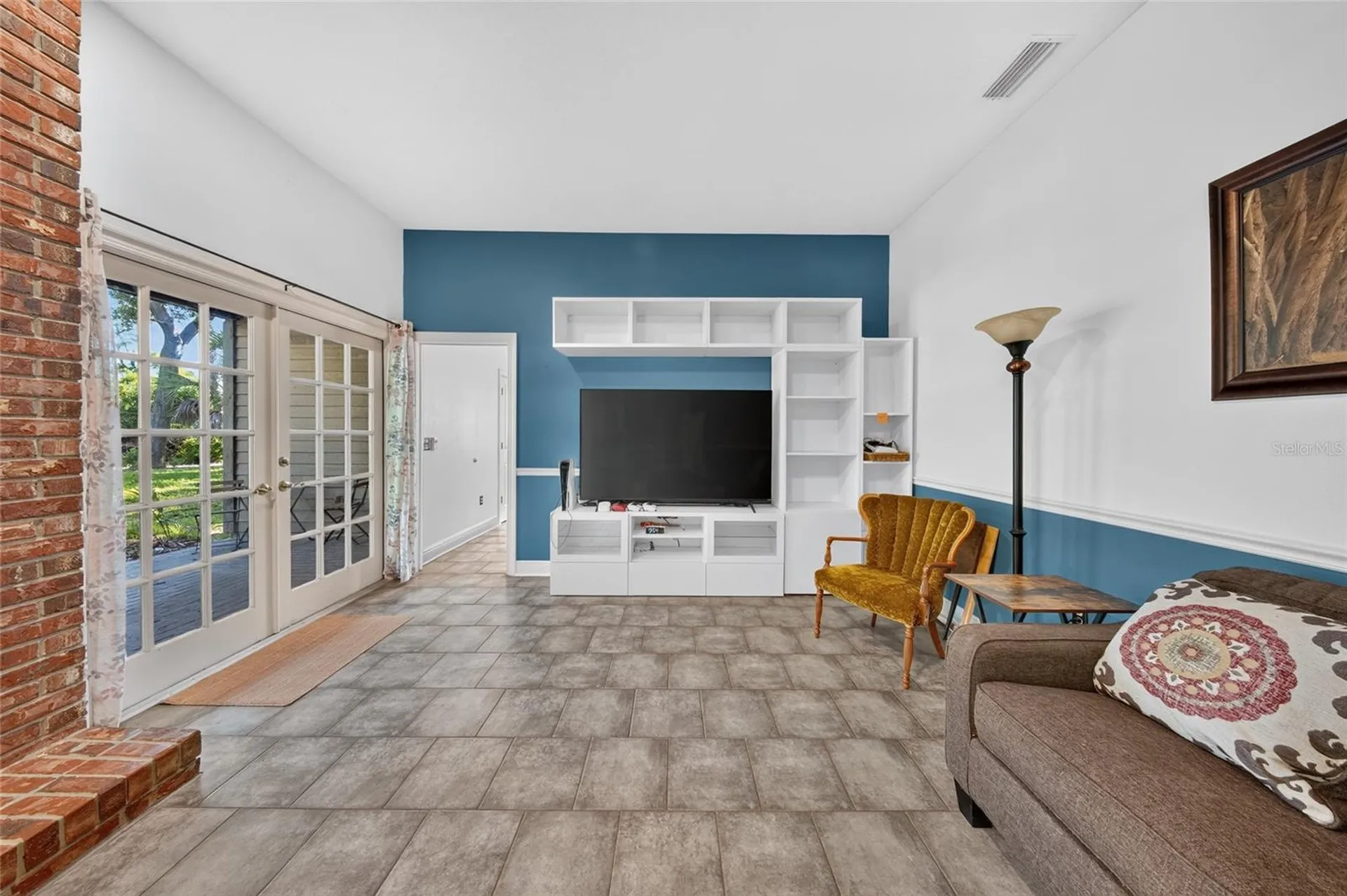 908 Oak Hollow Place Brandon FL 33510