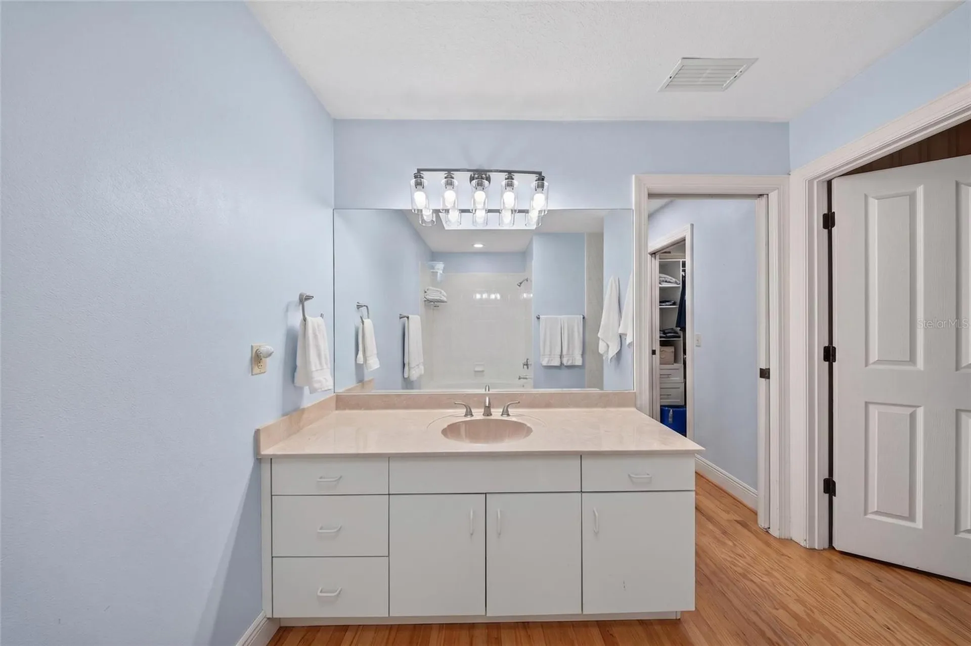 908 Oak Hollow Place Brandon FL 33510