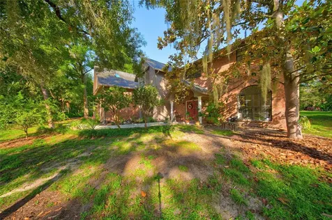 908 Oak Hollow Place Brandon FL 33510