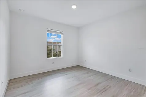 12435 Bowes Branch Road Orlando FL 32824