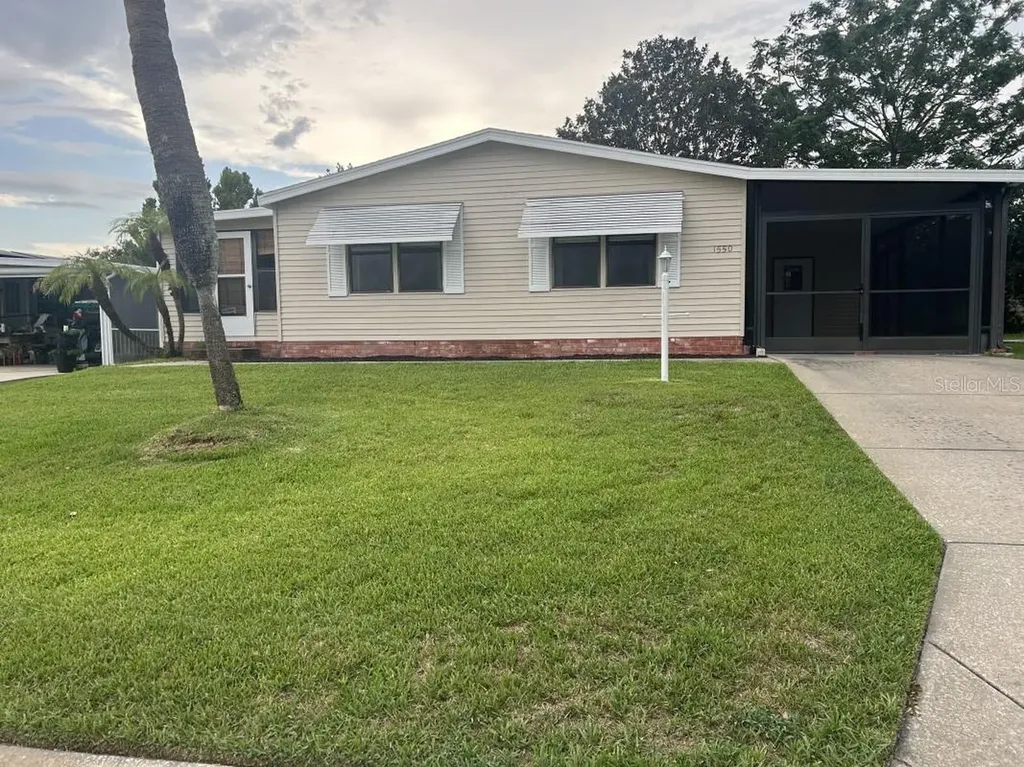1550 Hillcrest Drive The Villages FL 32159