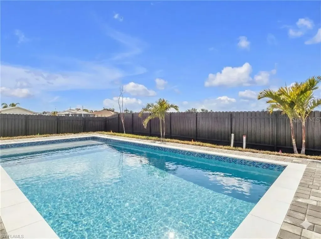 1015 NW 23rd Avenue Cape Coral FL 33993