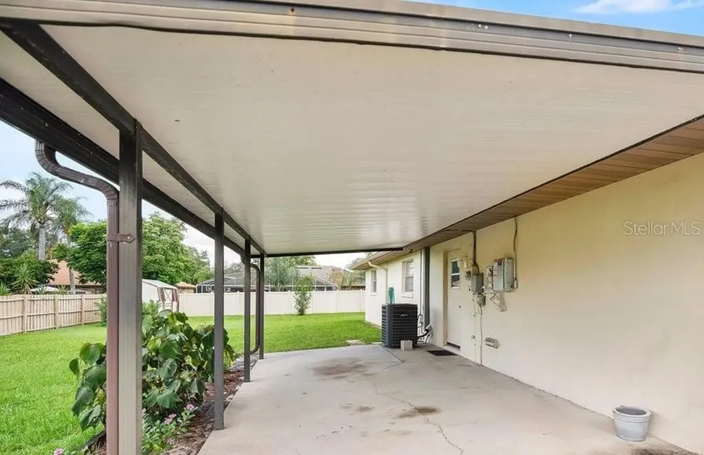 828 S Atmore Circle Deltona FL 32725