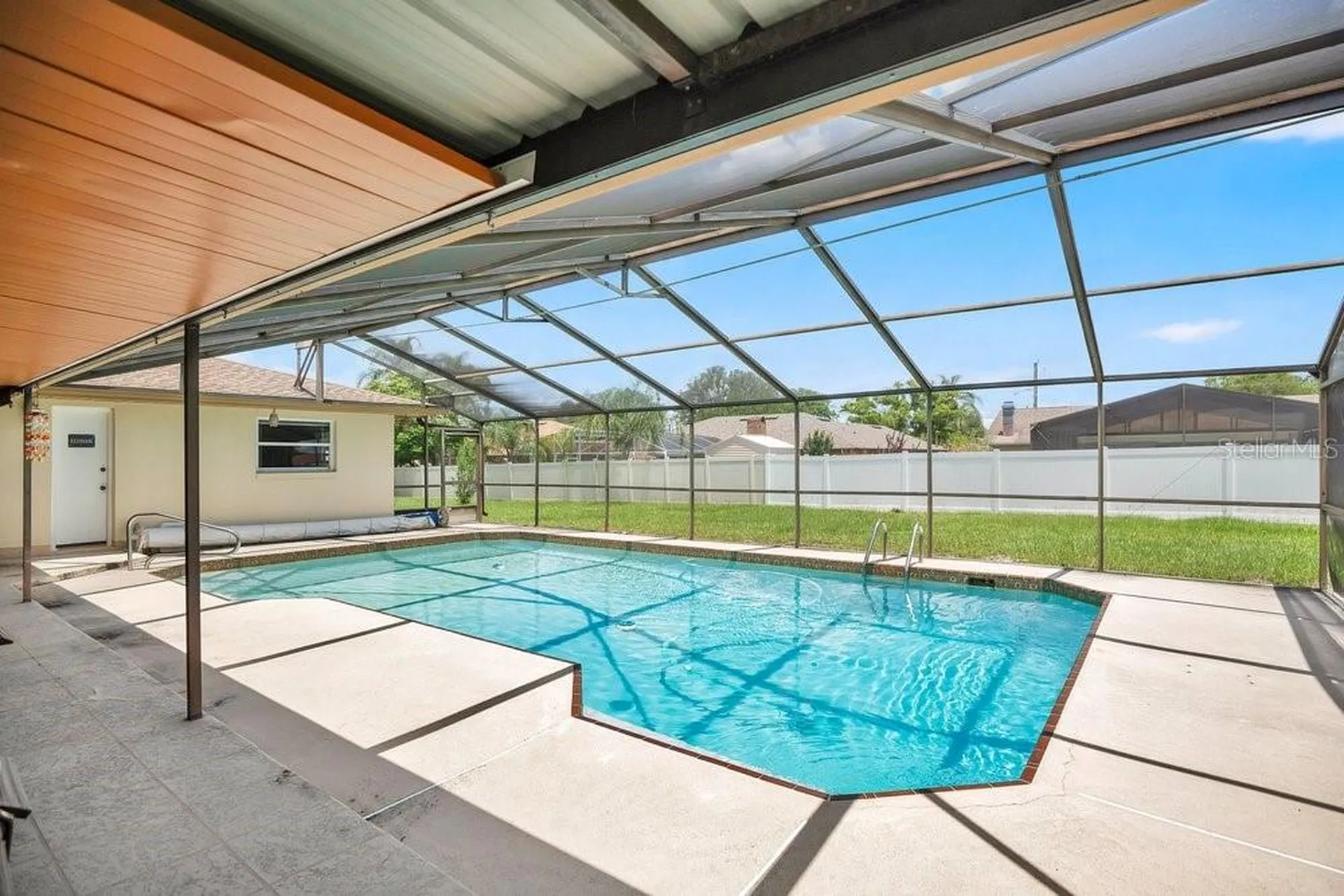 828 S Atmore Circle Deltona FL 32725