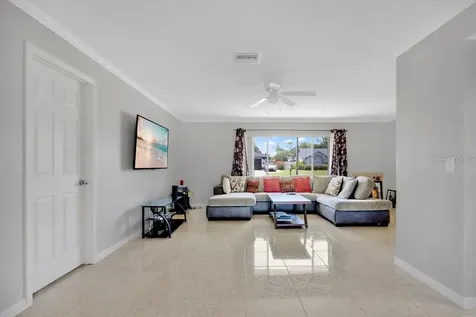 828 S Atmore Circle Deltona FL 32725