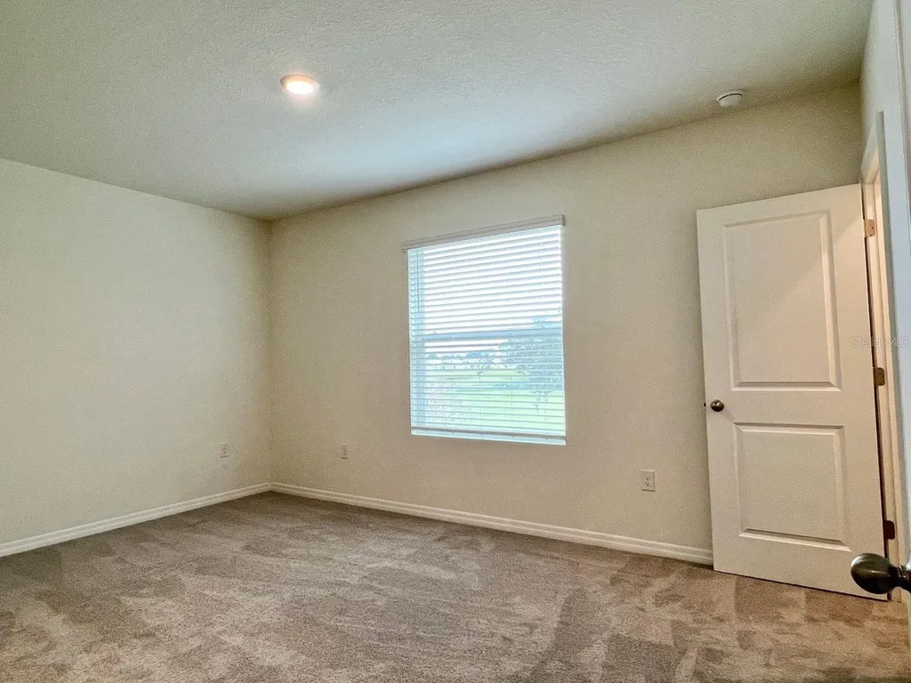 5330 Dragonfly Drive Wildwood FL 34785