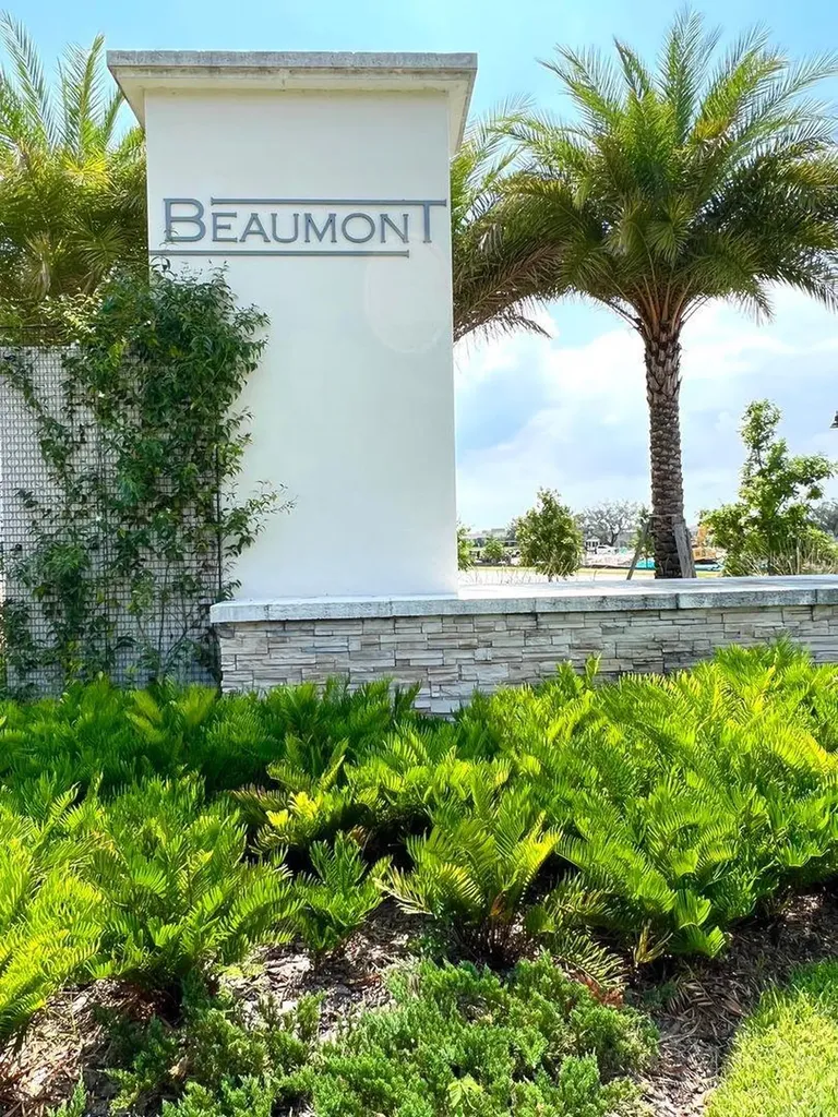 5330 Dragonfly Drive Wildwood FL 34785