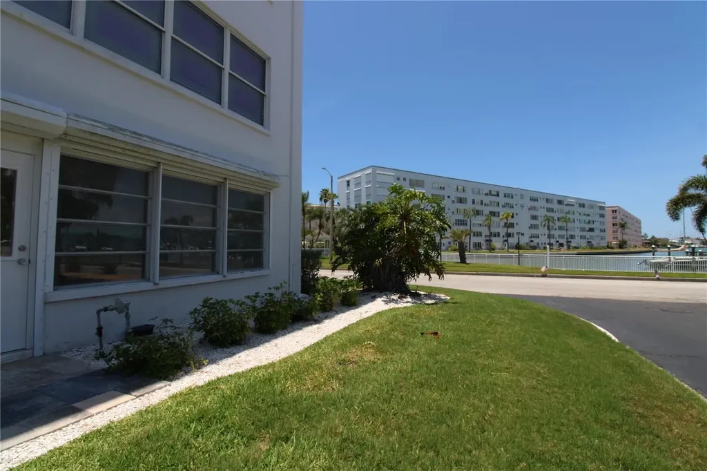 3128 59th Street S Gulfport FL 33707