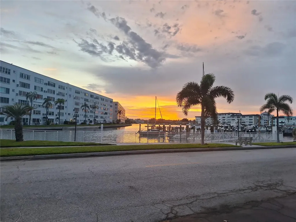 3128 59th Street S Gulfport FL 33707