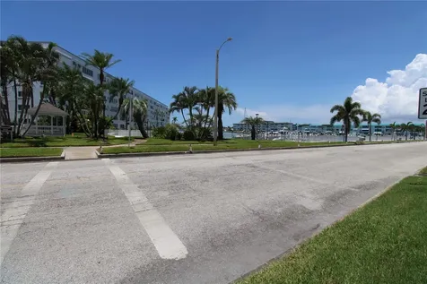 3128 59th Street S Gulfport FL 33707