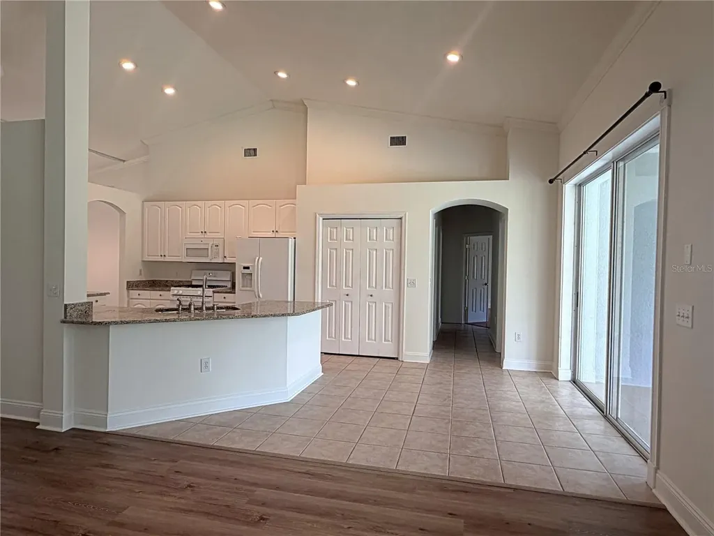 14832 Heronglen Drive Lithia FL 33547