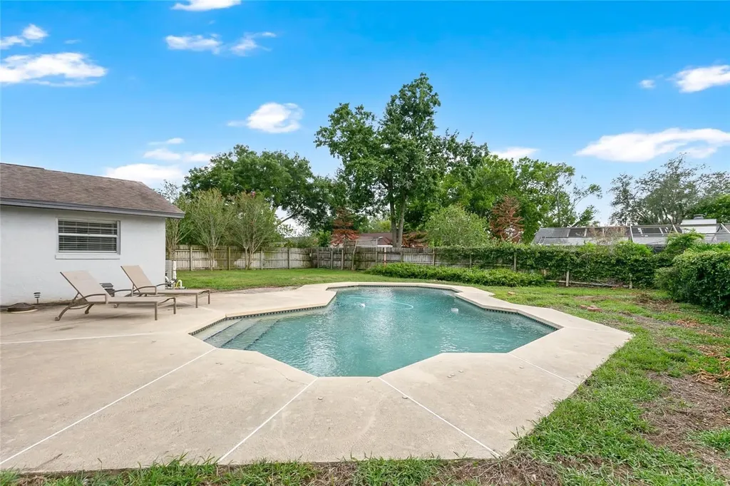 8644 Sandberry Boulevard Orlando FL 32819