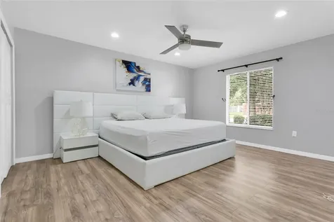 8644 Sandberry Boulevard Orlando FL 32819