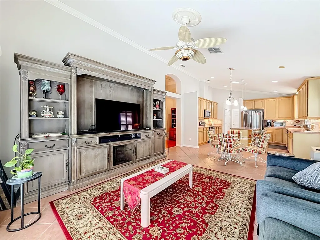 24044 Peekskill Street Leesburg FL 34748