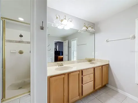 24044 Peekskill Street Leesburg FL 34748