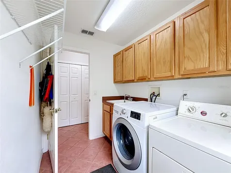 24044 Peekskill Street Leesburg FL 34748
