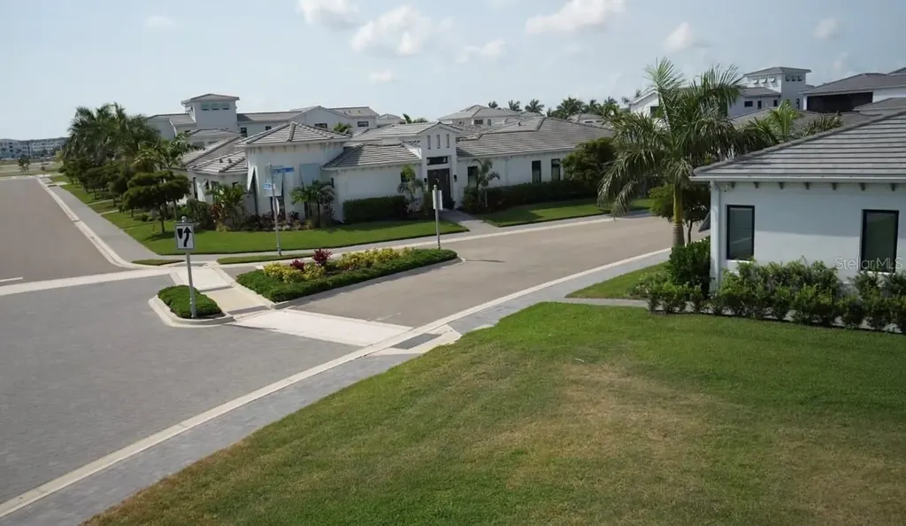 6003 Cat Claw Lane Bradenton FL 34210