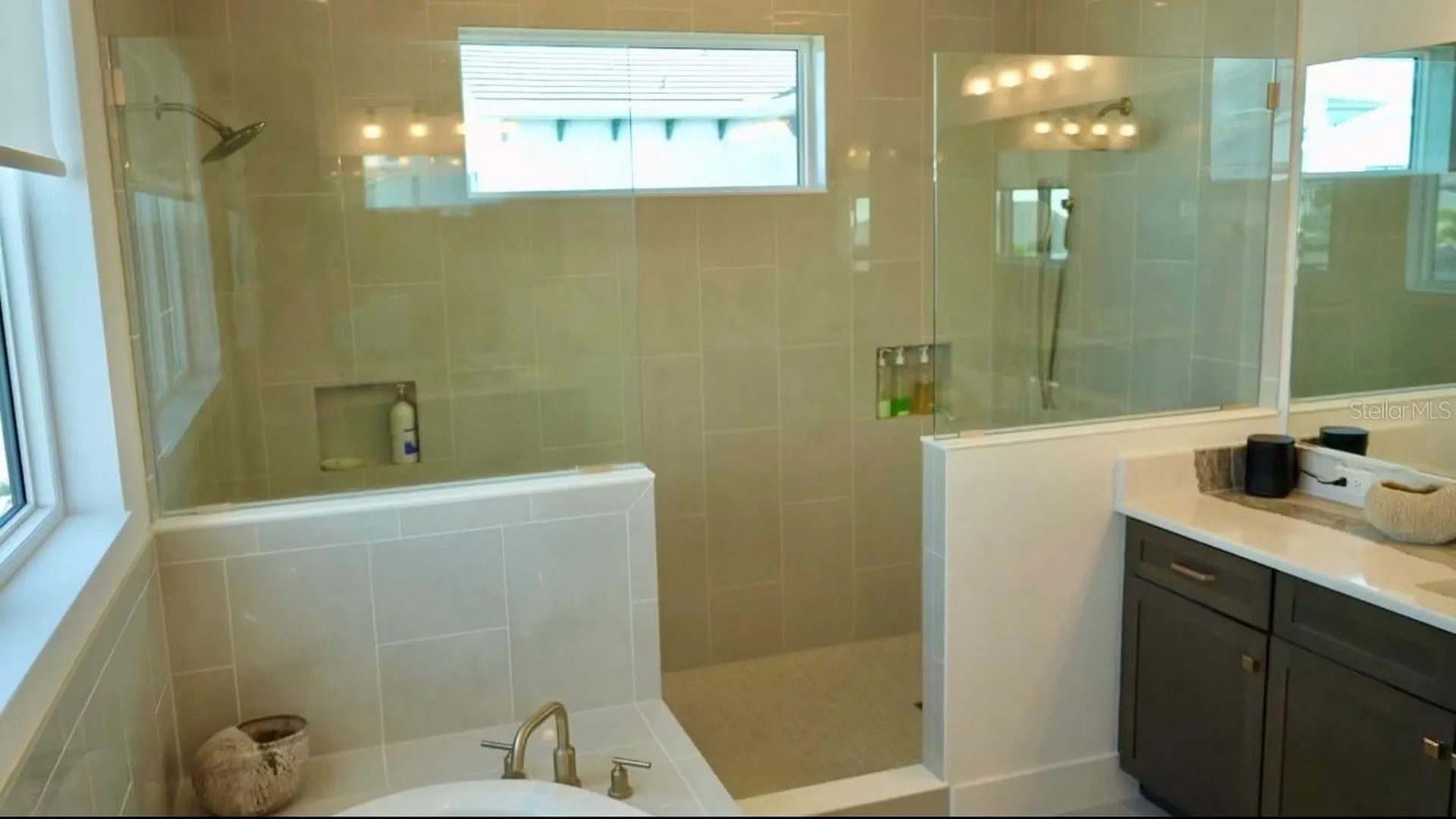 6003 Cat Claw Lane Bradenton FL 34210