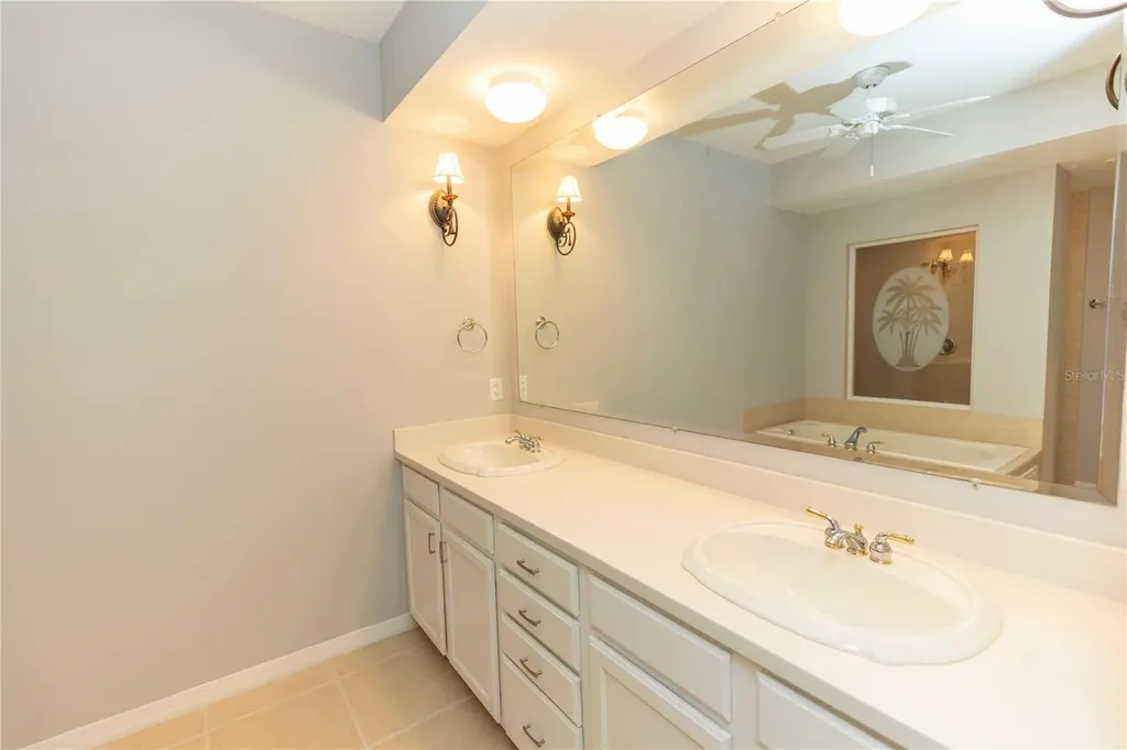 9203 Griggs Road Englewood FL 34224
